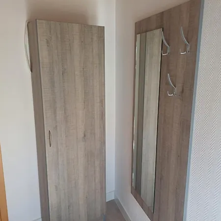 Laris Apartamento *